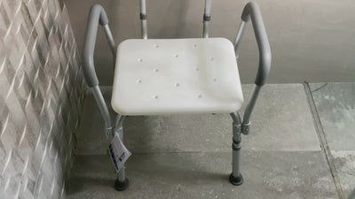 Silla  De Ducha Con Respaldo Y  Descansa Brazos 100 Kg